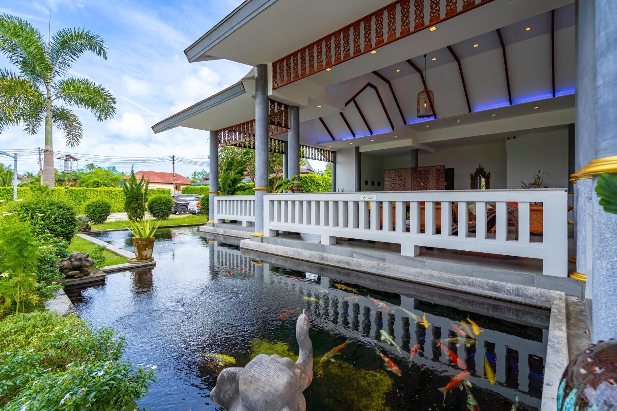 Phuket La Siesta Pool Villas & Pool Access Rooms Nai Harn エクステリア 写真